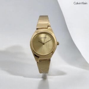 Women's Elegant Quartz Watch Available in 3 Colors