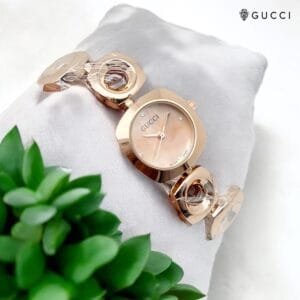 Glare-proofed Sapphire Crystal Watch