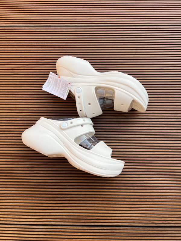 Classic Platform Clogs for Girls BSBmart (4) Classic Platform Clogs for Girls | BSBmart