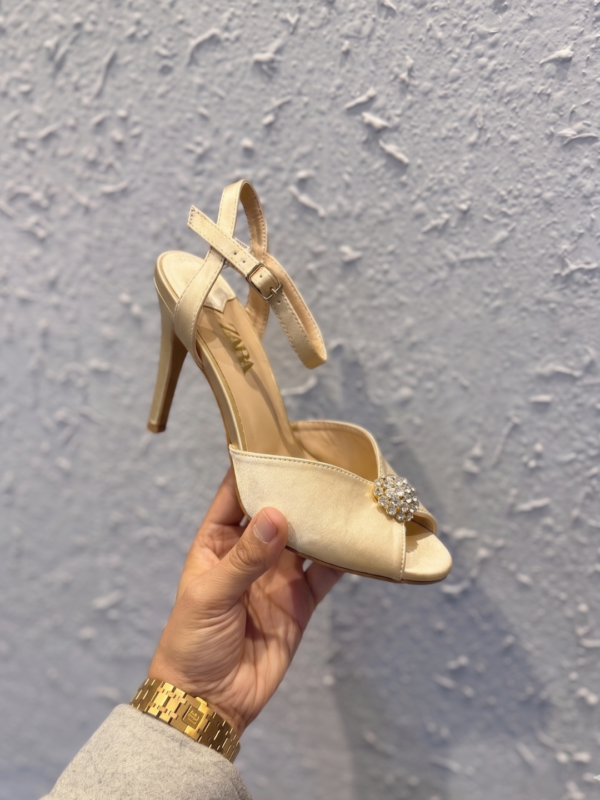Crystal Pencil High Heels for Women BSBmart (1) Crystal Pencil High Heels for Women BSBmart