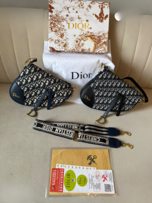 Curved Flap Shoulder Bag for Women | BSBmart