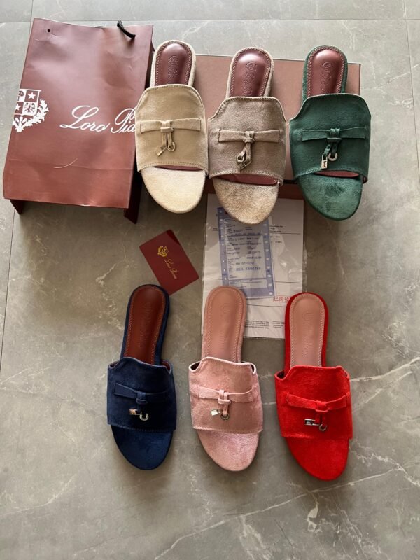 Luxury Flat Sandals for Women BSBmart (12) Luxury Flat Sandals for Women | BSBmart