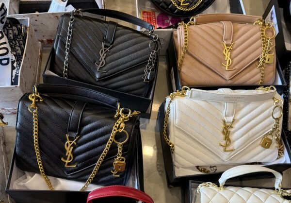 Quilted Chain Bag with Lock Charm BSBmart (1) Quilted Chain Bag with Lock Charm BSBmart