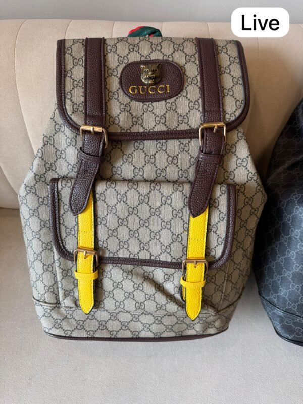 Signature Canvas Men’s Backpack | BSBmart