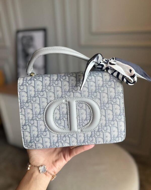 Signature Flap Shoulder Bag for Women BSBmart