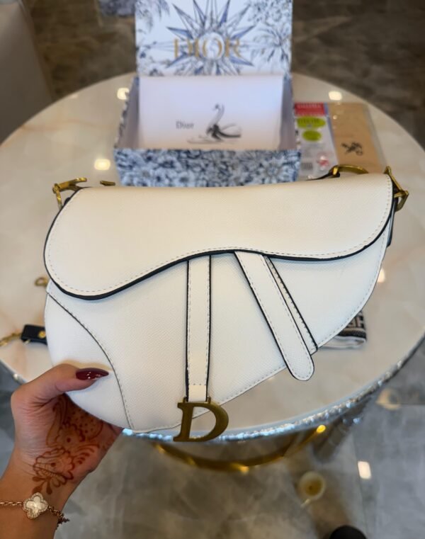 White Curved Shoulder Bag for Women BSBmart
