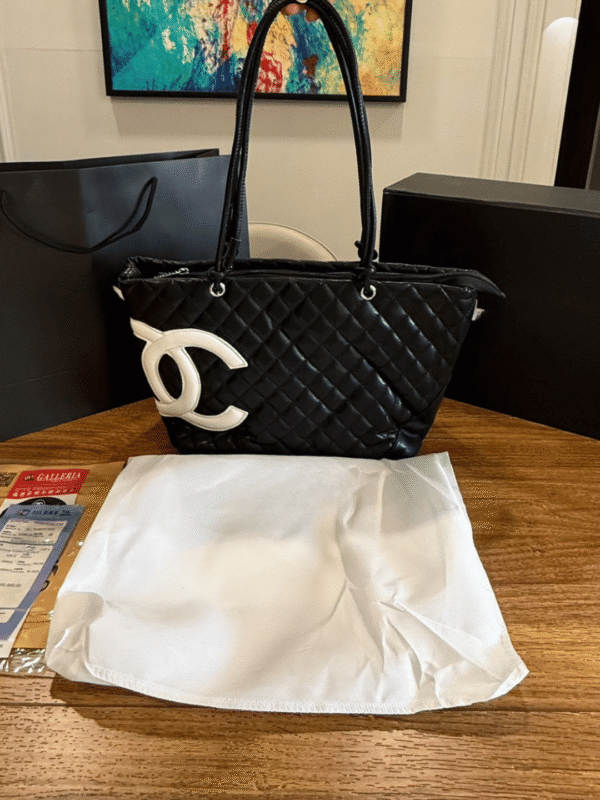 Black-Statement-Tote-Bag-for-Women