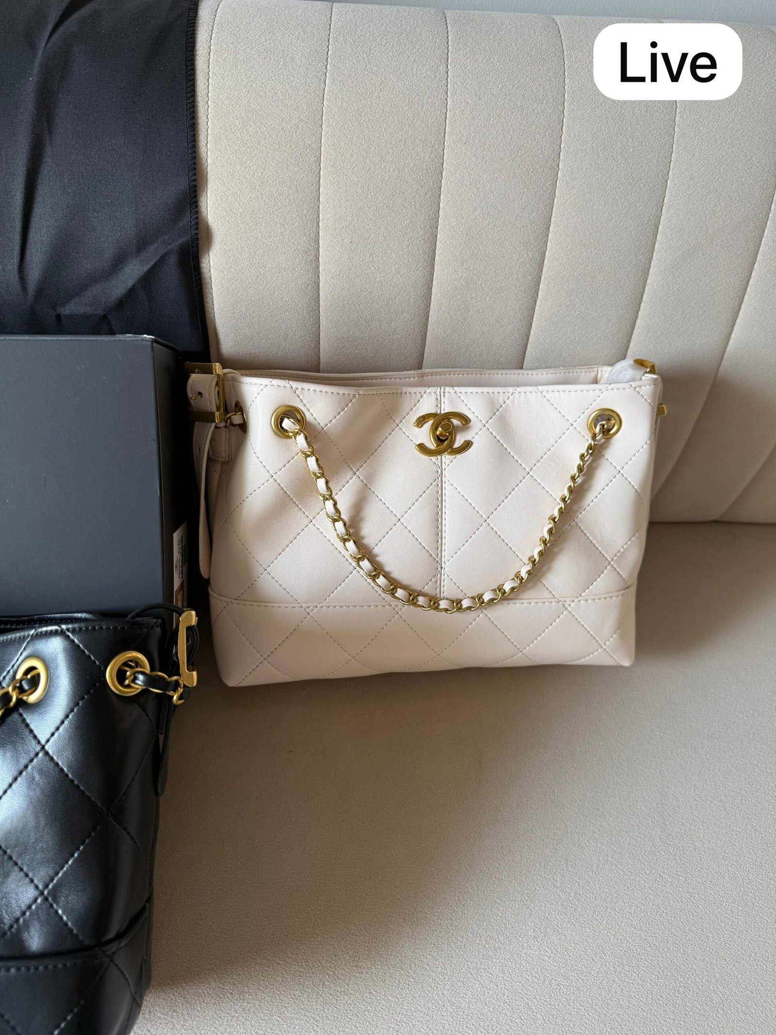Quilted Calfskin Shopping Bag | BSBmart
