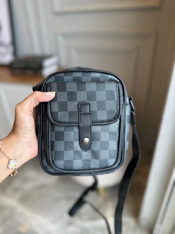 Unisex Wearable Crossbody Bag | BSBmart