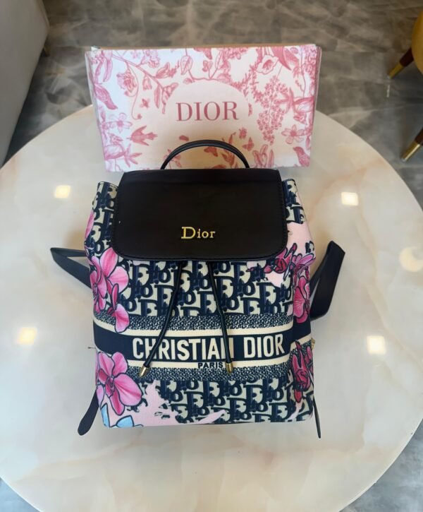 Women’s Urban Backpack for Daily Use | BSBmart