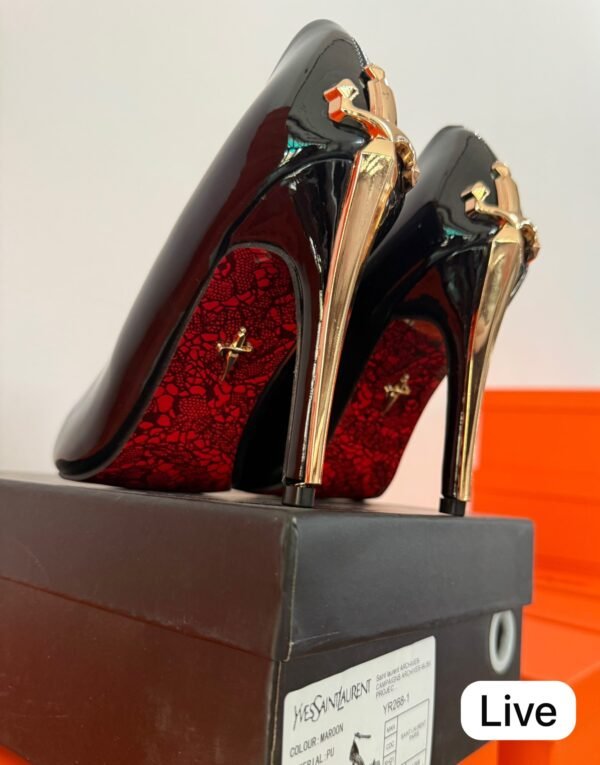 Women Dagger Heels in Black and Gold BSBmart