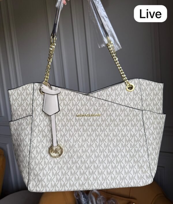 Jet Large Chain Shoulder Bag for Women | BSBmart