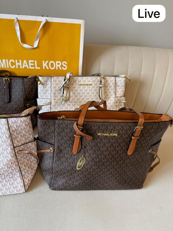 Voyager Large Tote Bag for Women | BSBmart